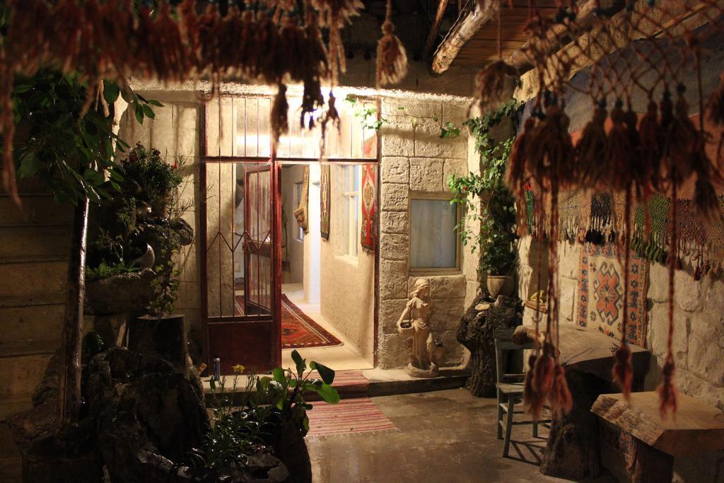 Stay In Peace Cave Hostel Goreme Exterior photo