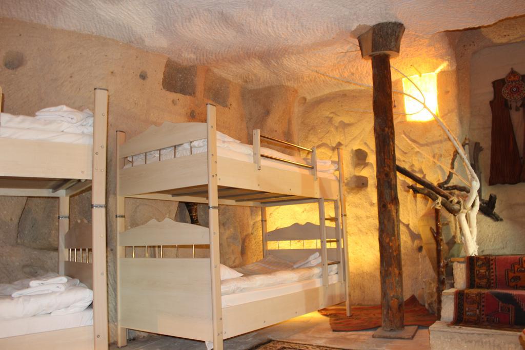 Stay In Peace Cave Hostel Goreme Room photo