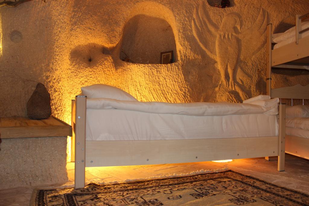 Stay In Peace Cave Hostel Goreme Room photo